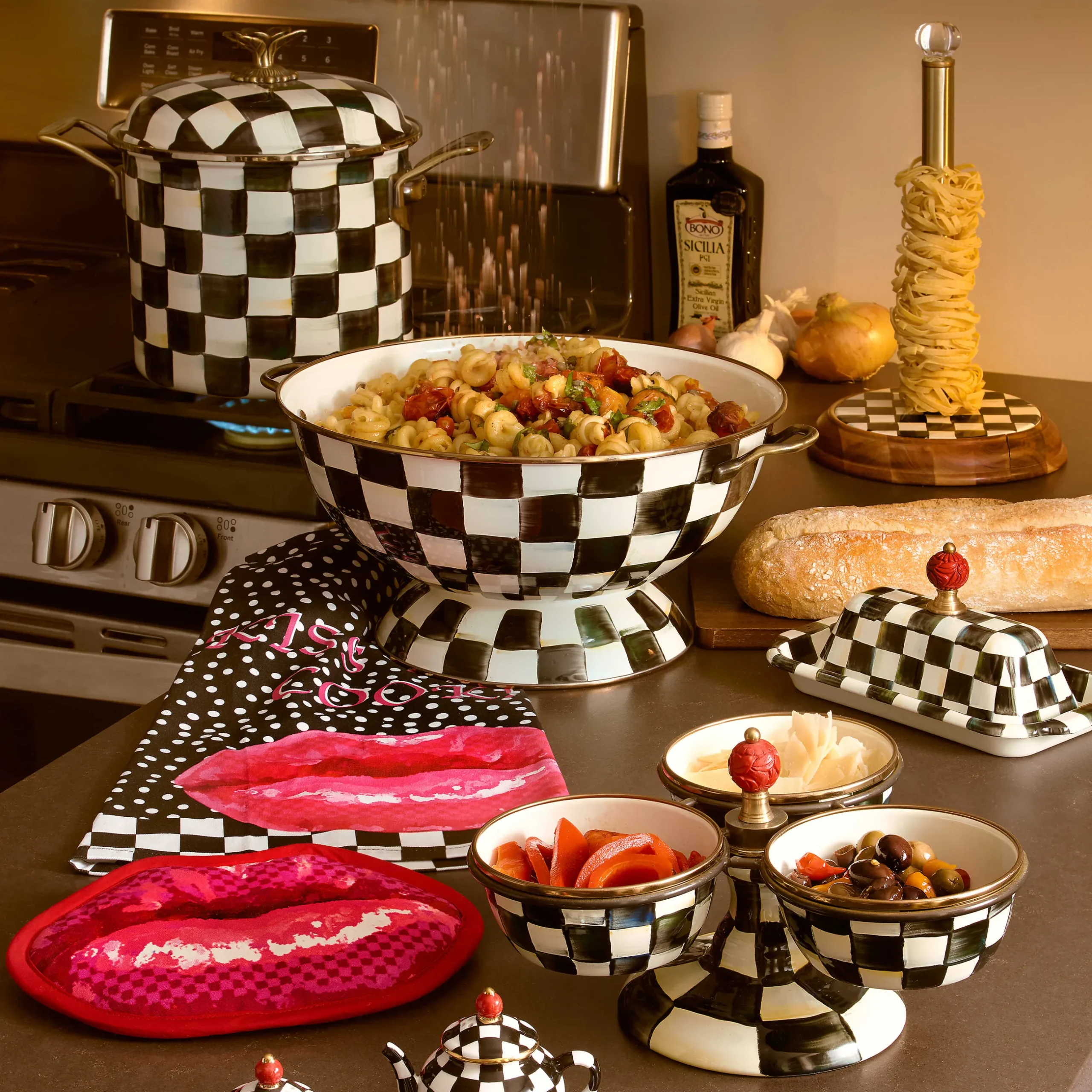 Cookware & Bakeware|MacKenzie-Childs Courtly Check 7 Quart Stockpot