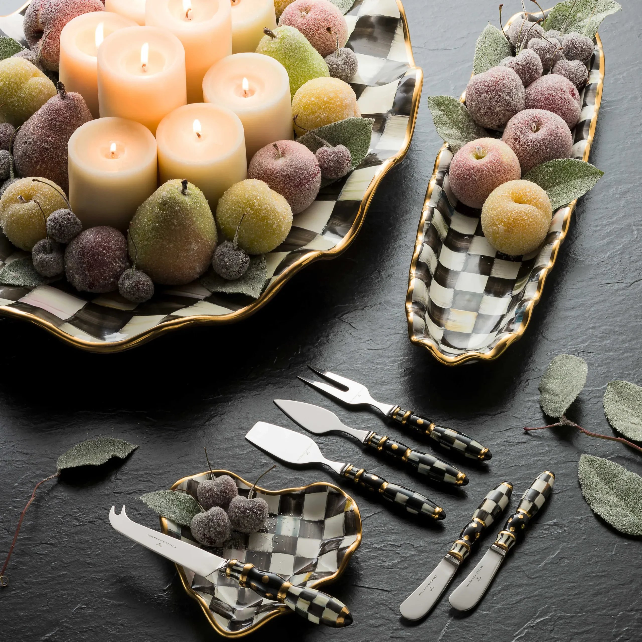 Bar Entertaining|Serveware|MacKenzie-Childs Courtly Check Fluted Heart Plate