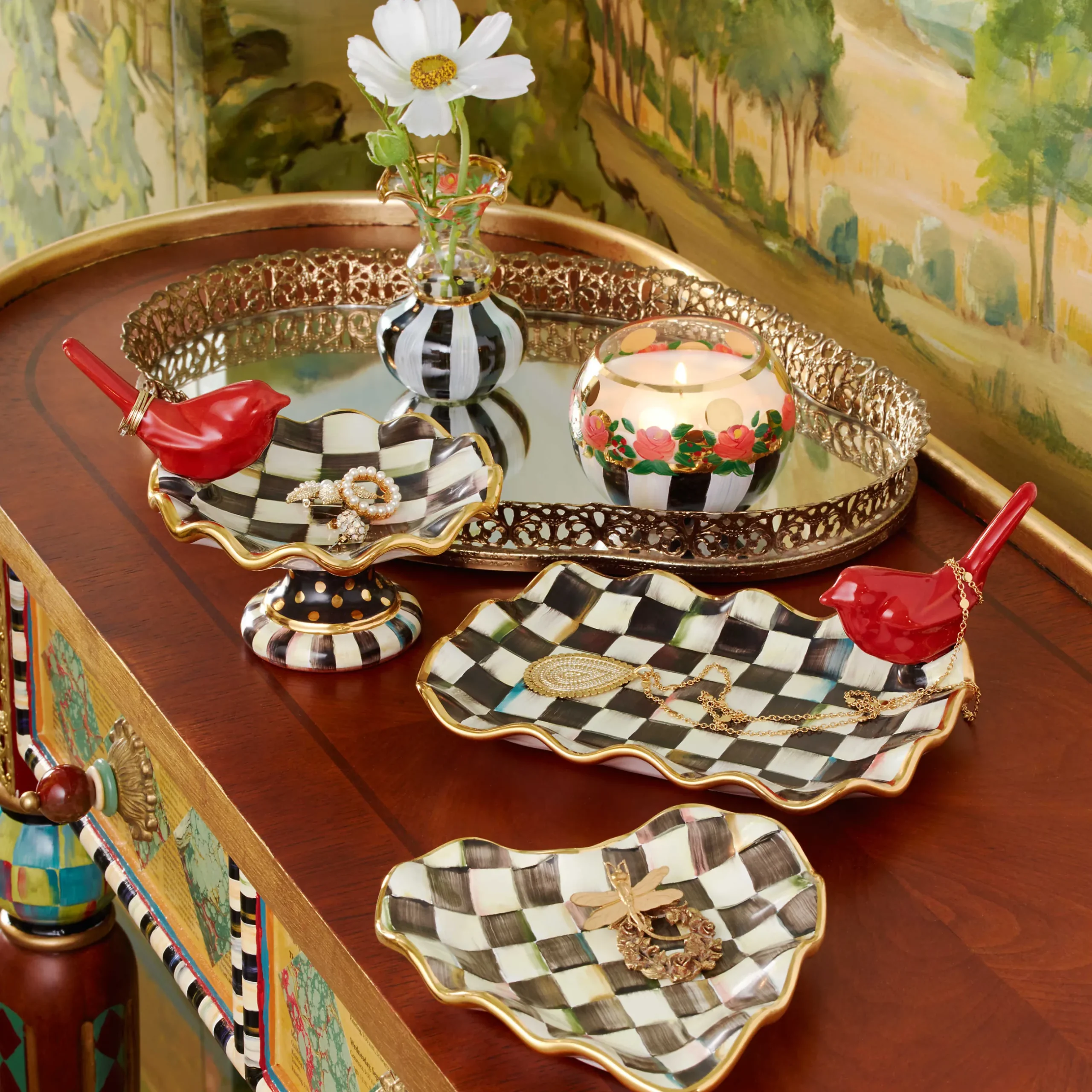 Bar Entertaining|Serveware|MacKenzie-Childs Courtly Check Fluted Heart Plate