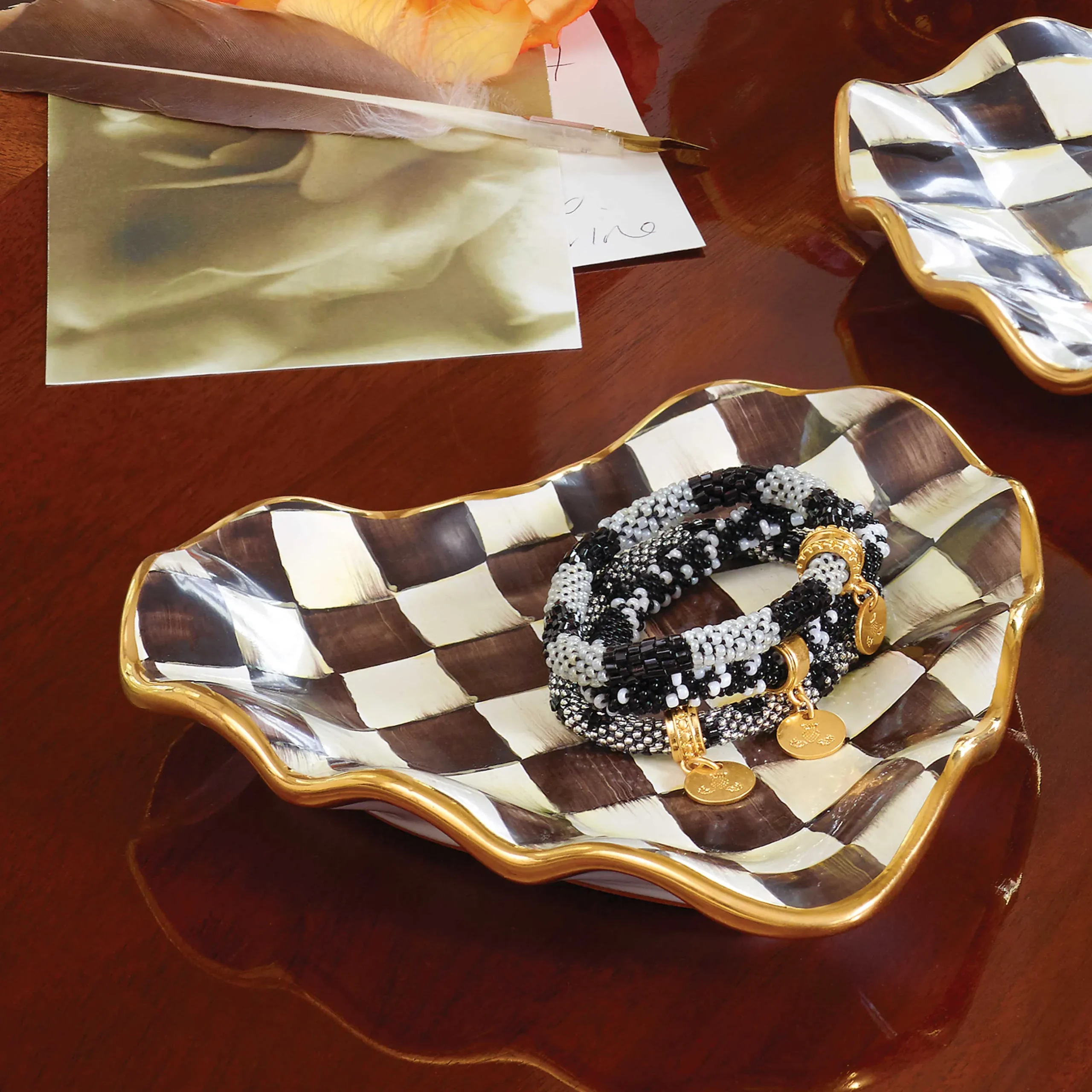 Bar Entertaining|Serveware|MacKenzie-Childs Courtly Check Fluted Heart Plate