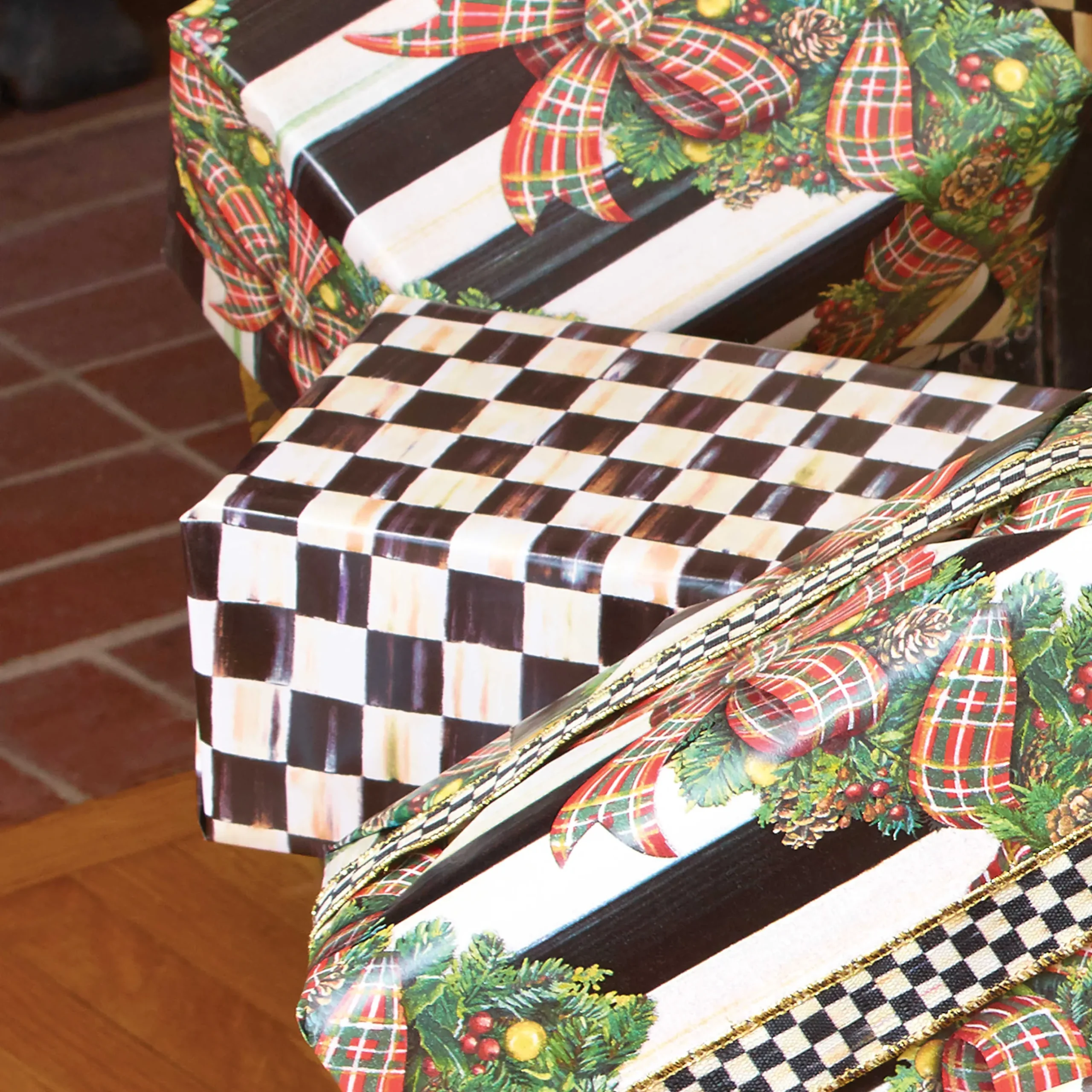 Holiday|Finishing Touches|MacKenzie-Childs Courtly Check Gift Wrap, Set of 2