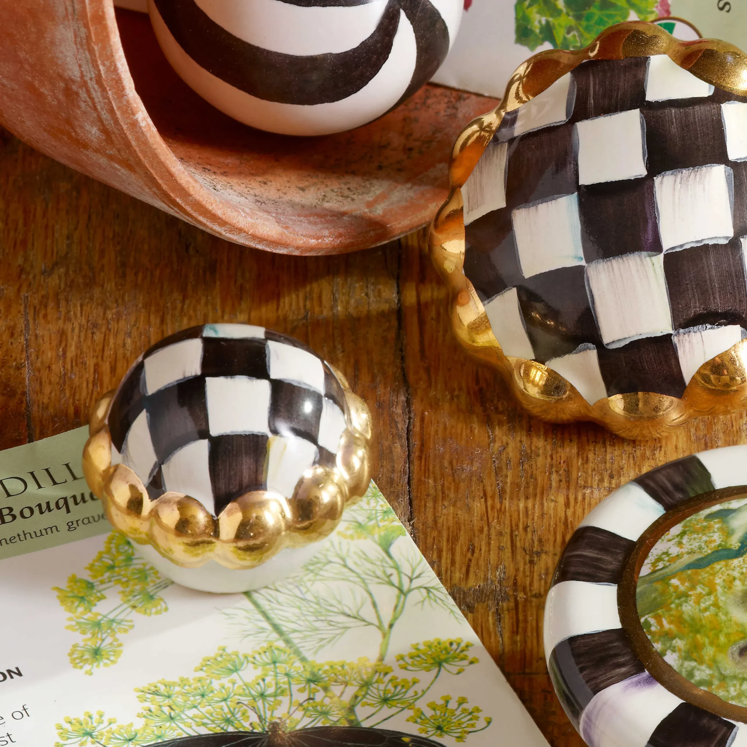 Finishing Touches|Room Accents|MacKenzie-Childs Courtly Check Petit Four Round Knob