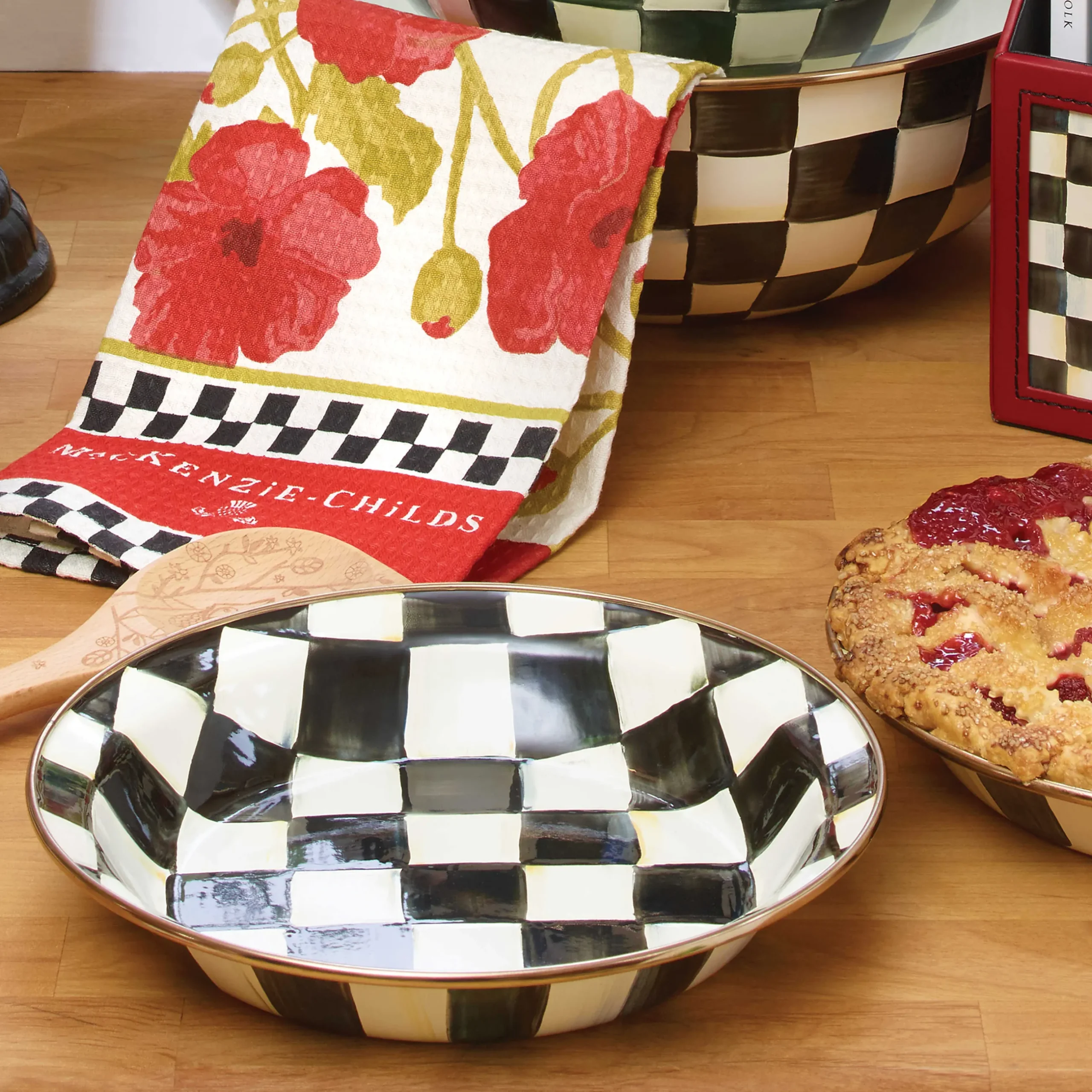 Fall Entertaining|Cookware & Bakeware|MacKenzie-Childs Courtly Check Pie Plate