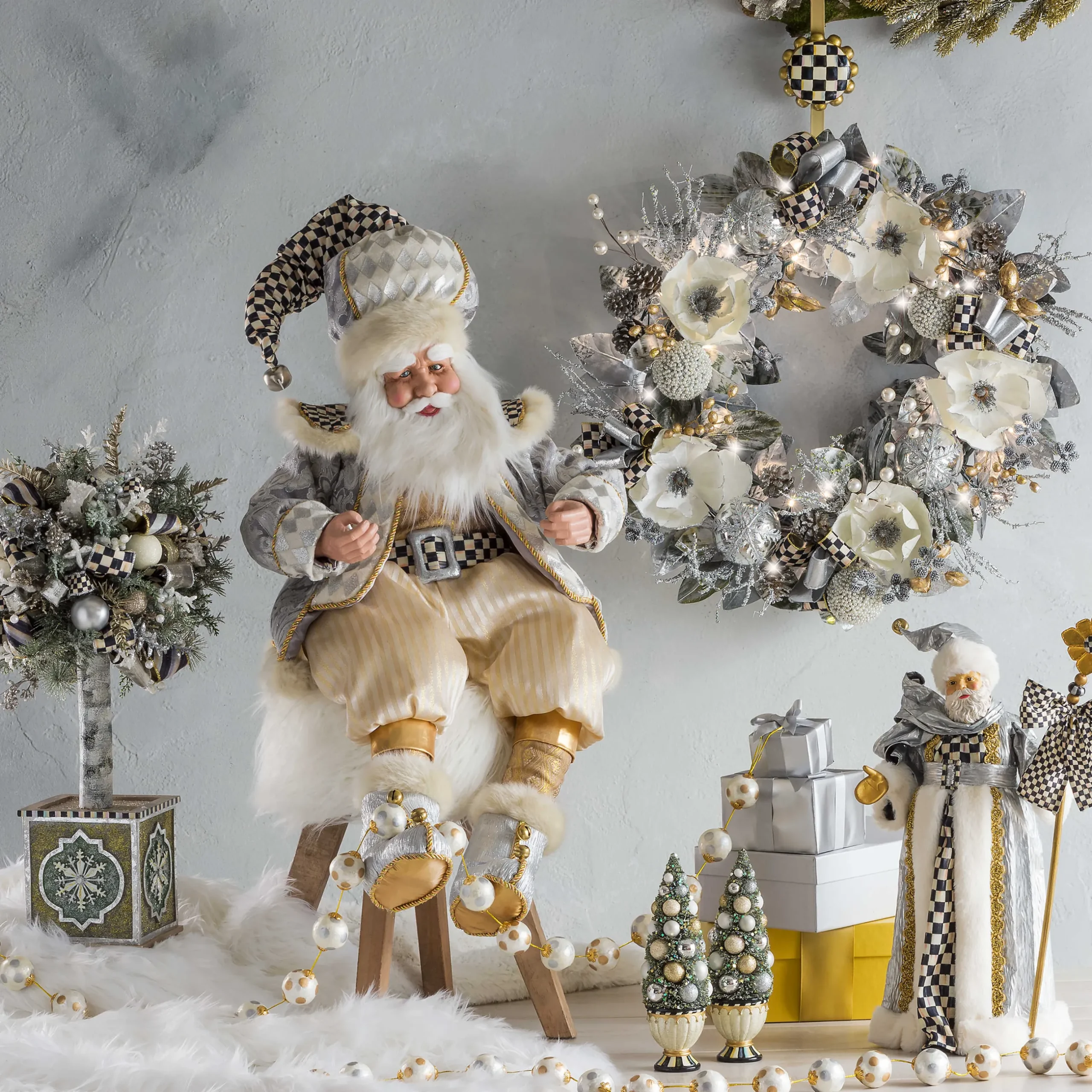 Easter|Spring|MacKenzie-Childs Courtly Check Wreath Hanger