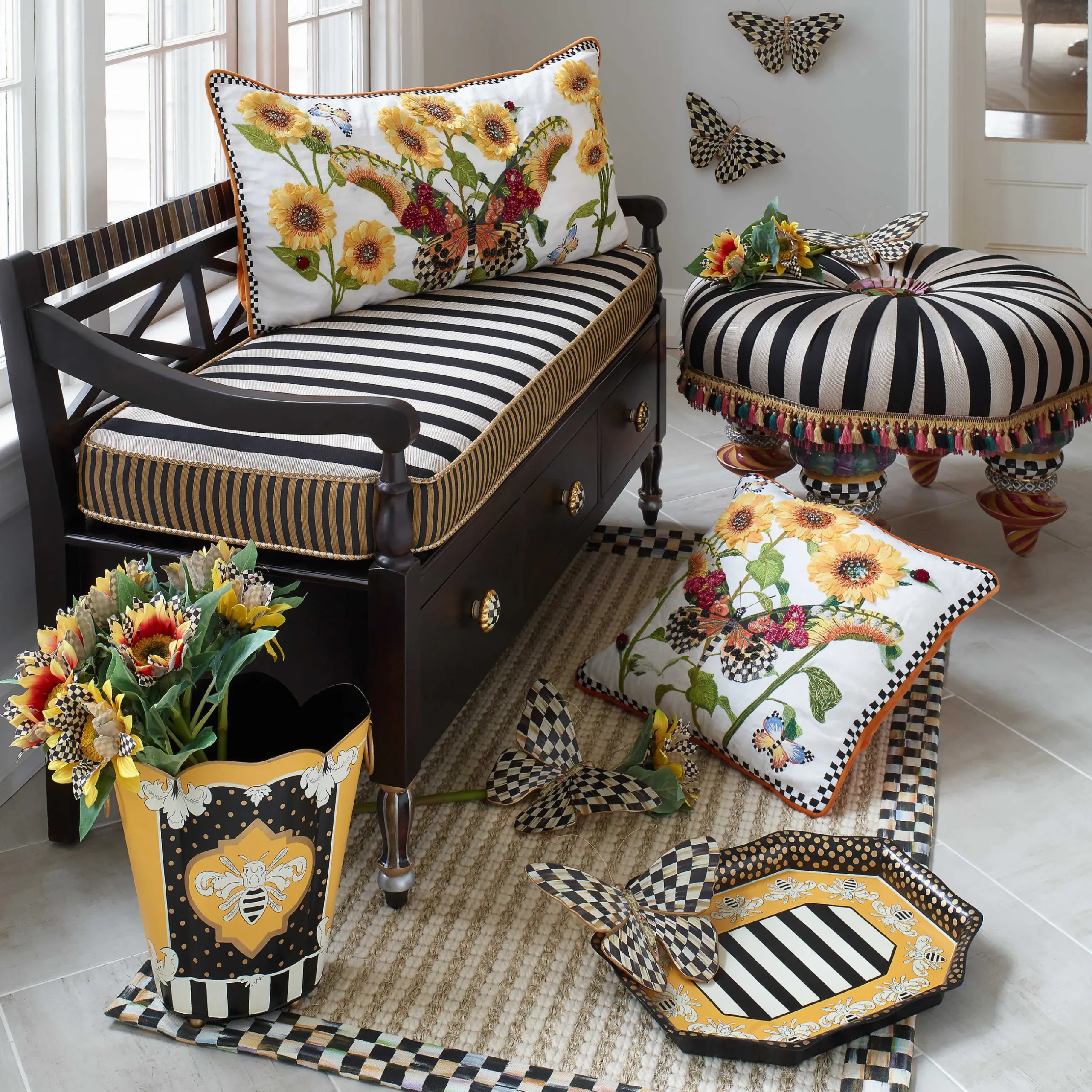 Living Room|MacKenzie-Childs On Wall Street Setting Seat